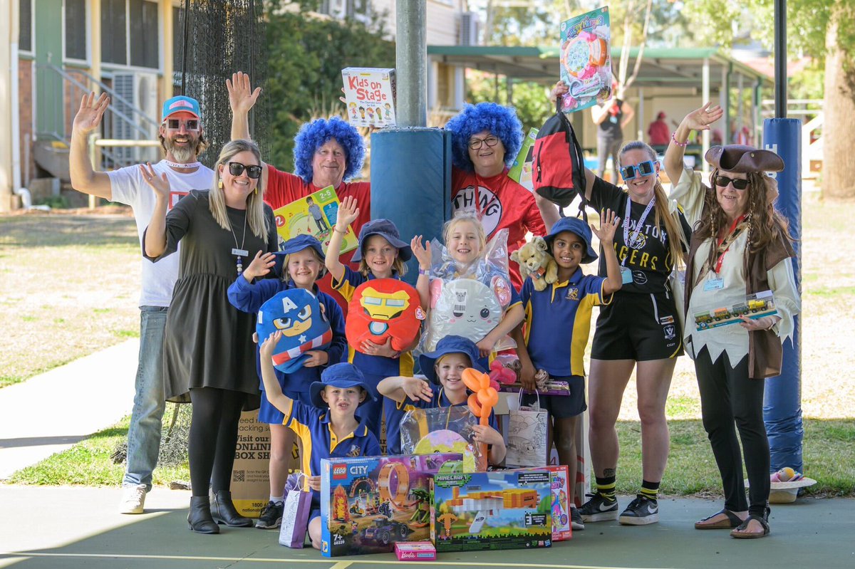 Benbodhi (<a href="/benbodhi/">₿Ξnbodhi</a>) rolled up to nounish HQ and let us climb all over his Nouns car. 

Now he’s driving it across Australia with <a href="/varietyvic/">Variety - the Children's Charity ❤️</a> to help communities in need. 

The variety team is doing amazing work! Very nounish ⌐◨-◨