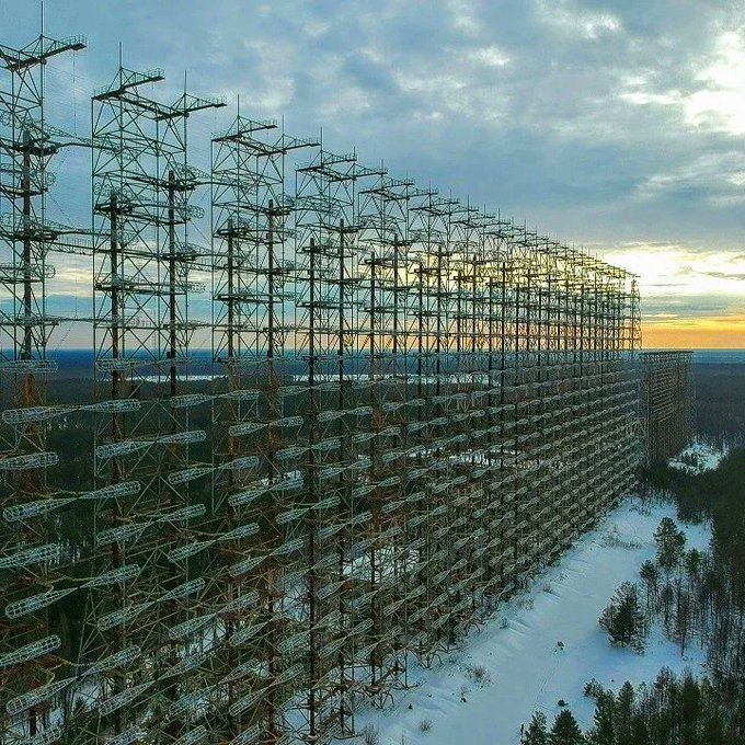 sat0oshi's tweet photo. 28. Duga radar, Chernobyl. https://t.co/mBMdsbKlvV