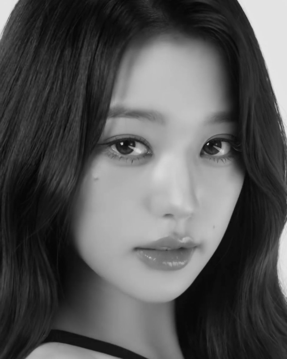 eternal1young's tweet photo. 🖤 https://t.co/YpP9939CsJ