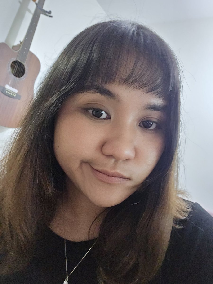 dyozalyl's tweet photo. Sabeng wag mag gugupit ng bangs pag bored eh. Mukha ka tuloy may bao sa ulo. 😆 https://t.co/t7st46veuh