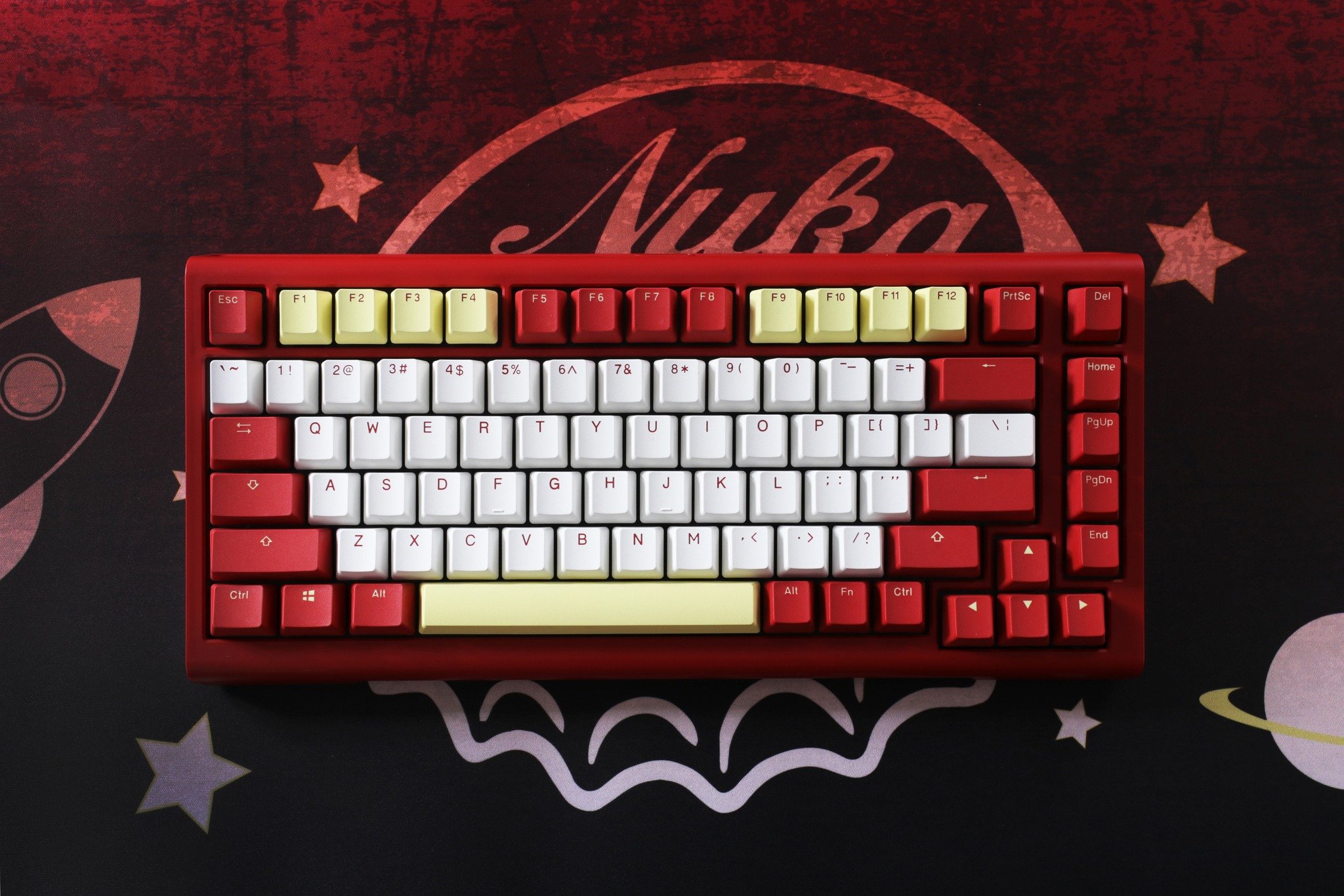 Project D x Fallout Nuka Cola キーボードセット ふもっふのおみせ🌏eSports業界の武器商人 on X: 