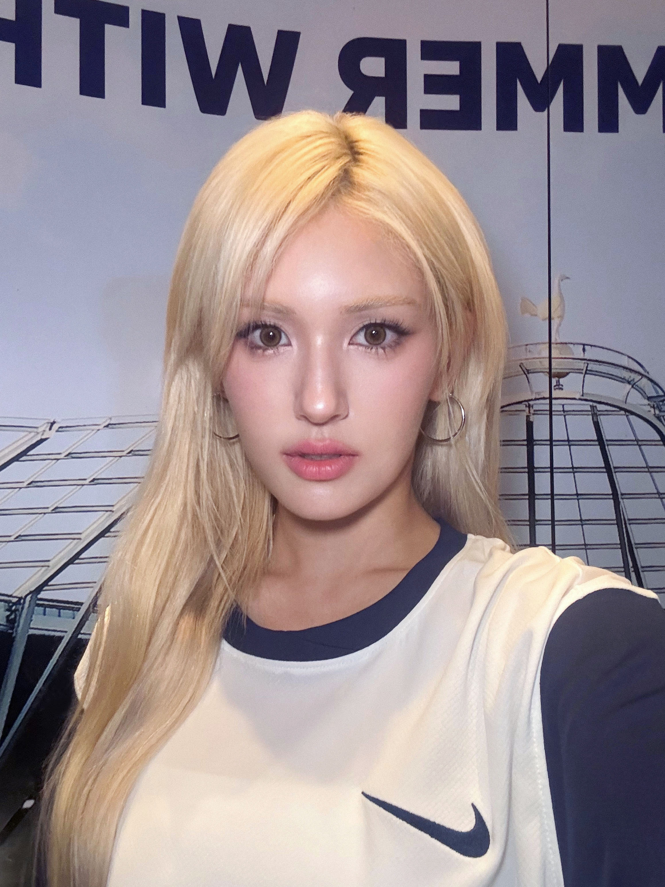 GVfccJkaMAE1qT5?format=jpg&name=4096x4096