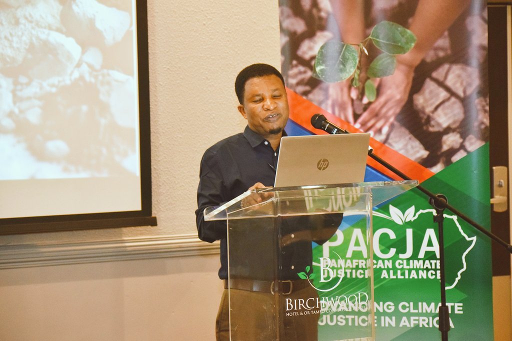 mithika_mwenda's tweet photo. At the African Consultative Forum on Critical Minerals and Just Transition, I emphasized the need for Africa to harness its vast mineral wealth for inclusive and sustainable development- as we are committed to ensuring that our resources drive a just transition..2/3
@PACJA1 https://t.co/Ql2R4tLfpC