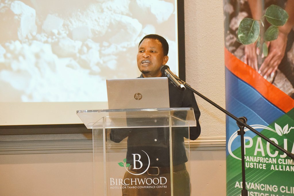 mithika_mwenda's tweet photo. At the African Consultative Forum on Critical Minerals and Just Transition, I emphasized the need for Africa to harness its vast mineral wealth for inclusive and sustainable development- as we are committed to ensuring that our resources drive a just transition..2/3
@PACJA1 https://t.co/Ql2R4tLfpC
