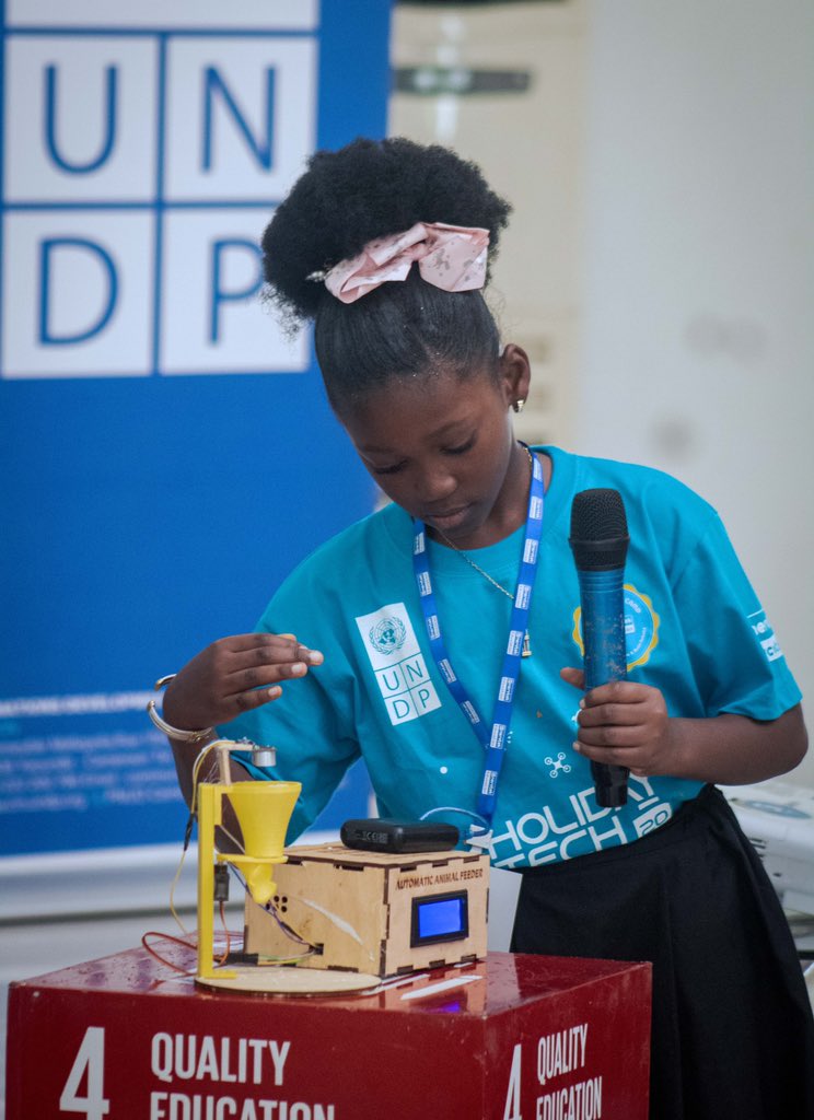 PNUDCameroun's tweet photo. #HolidayTechCamp2024
Young tech enthusiasts in the #SWRegion have showcased innovative projects in coding, robotics, & IoTs relevant to #SDGs after 7 wks of intensive learning & creative exploration.
This, made possible via partnership
b/t @NervtekEdu & #UNDP ๐จ๐ฒ https://t.co/cV3VIfqFZm