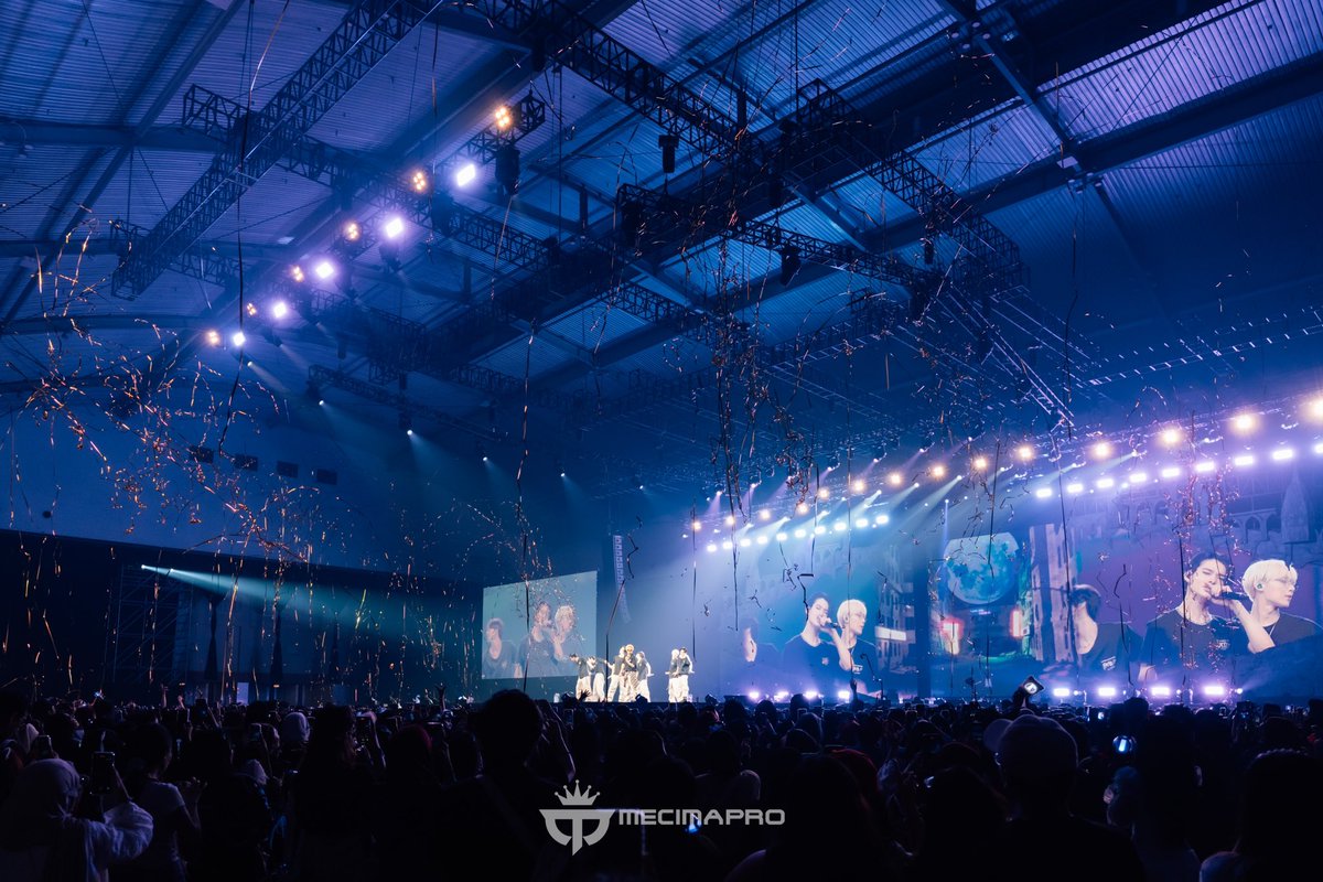 mecimapro's tweet image. #FATEPLUS_IN_JAKARTA - ENHYPEN WORLD TOUR "FATE PLUS" IN JAKARTA has officially ended. Thank you to @ENHYPEN for delivering a wonderful 2-day show in Jakarta. We also extend our gratitude to our partners @HYBEOFFICIALtwt and @BELIFTLAB for their trust and support, and to our…