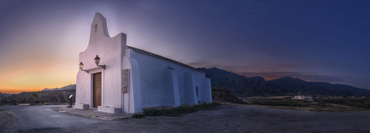 🎉 La villa de #Turre acogerá el fallo del Premio Internacional de Cuentos Breves 'Maestro Francisco González Ruiz', en la que han participado más de mil autores de todo el mundo

🏆 hoyesarte.com/literatura/pre…

#Almería #CuentosBreves #PremiosLiterarios <a href="/es_alabra/">Alabra</a> <a href="/ArraezEditores/">Arráez Editores</a>