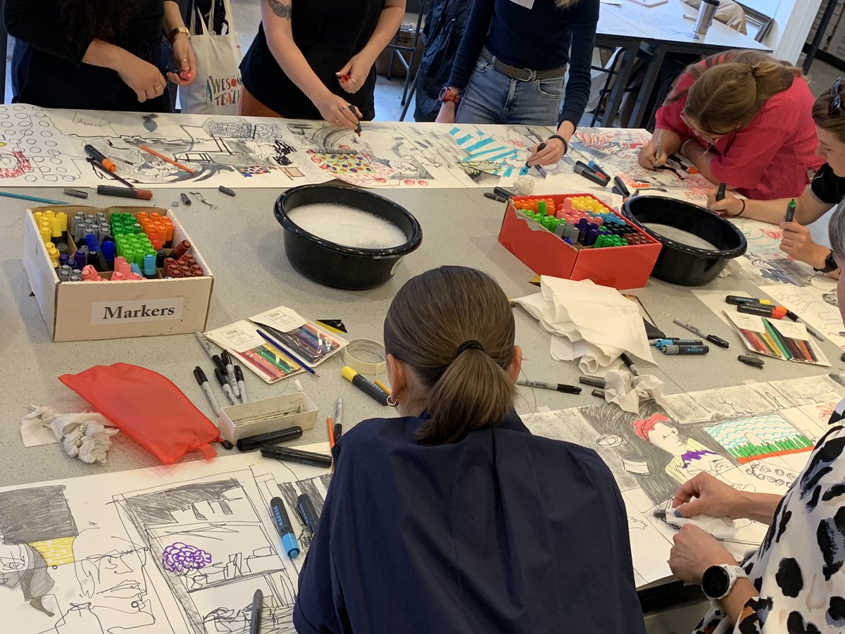 A busy day welcoming the new PGDE Art &amp; Design cohort <a href="/MorayHouse/">Moray House School of Education and Sport</a>.  We got straight down to capturing one another in a collaborative piece #gettingtoknowyou #handsonmindson