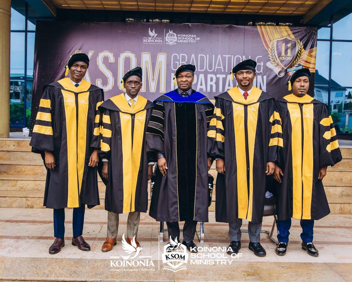 koinoniaeni's tweet photo. KOINONIA SCHOOL OF MINISTRY (KSOM) ABUJA CAMPUS GRADUATION AND IMPARTATION SERVICE WITH APOSTLE JOSHUA SELMAN
#ApostleJoshuaSelman
#KSOMGraduationAndImpartationService
#ThePowerOfMentorship
#KSOM2024
#KSOMAbujaCampus
#KoinoniaAbuja
#KoinoniaGlobal https://t.co/0bywEtZU5B