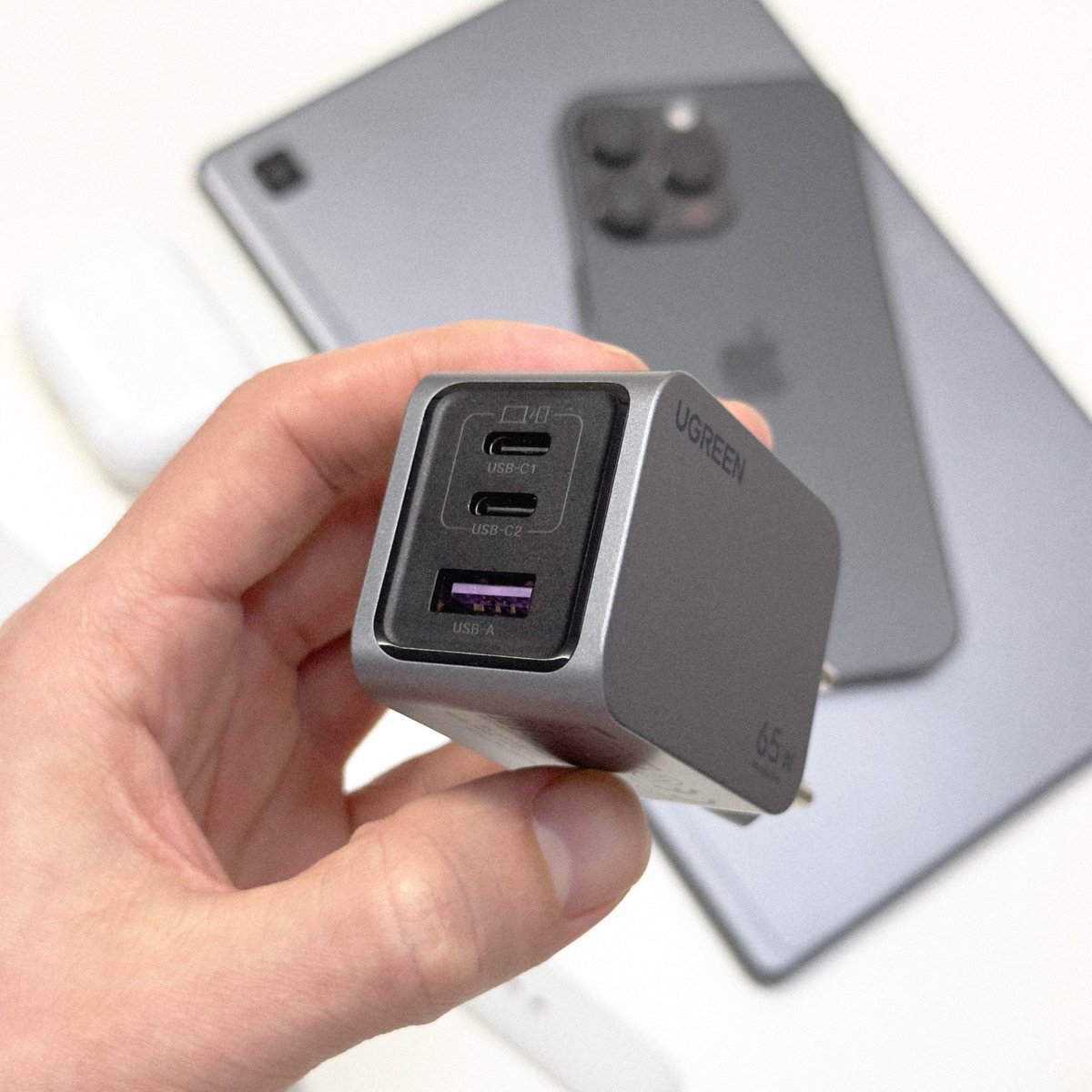 diachenkobogdan's tweet image. Unboxed the @UgreenOfficial  Nexode Pro 65W 3-Port GaN Fast Charger: perfect for charging multiple devices at once. Compact, powerful, and sleek. Ideal for my gadgets. @Ugreen_de  #UGREEN #TechUnboxing #Gadgets