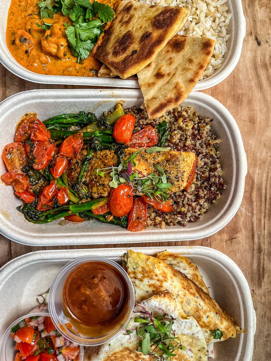 sne_mbambo's tweet photo. Last 2 weeks of our winter menu before we launch our summer menu 🤩
Healthy meal preps
Don’t forget to place your orders. 
📱- 064- 681-1912 
📧- mbambosnenhlanhla@outlook.com
(Durban only for now 👀) https://t.co/qNgyMODr6t