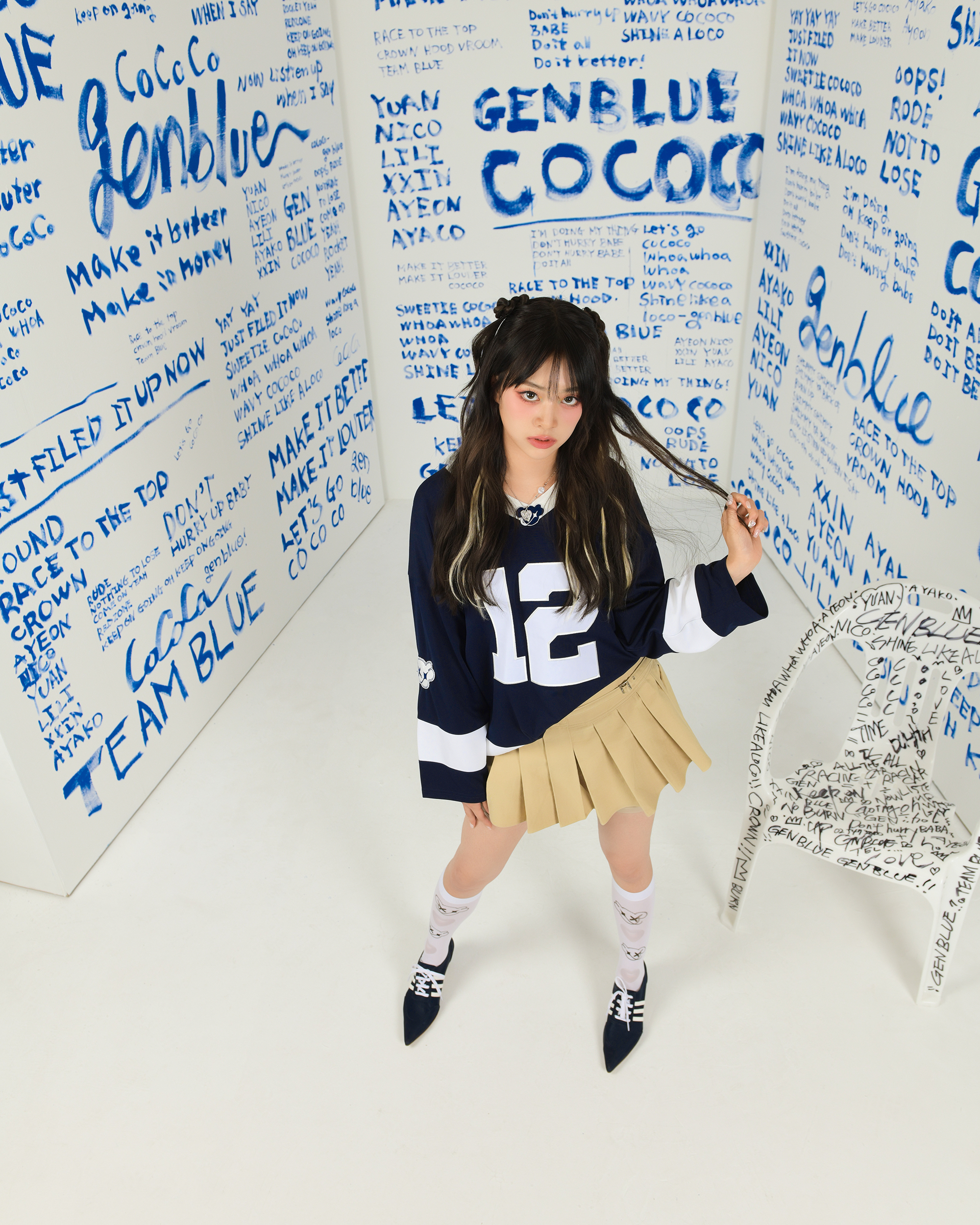 GVfkknmWIAAG01p?format=jpg&name=4096x4096