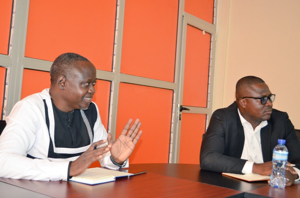 sp_ccm's tweet photo. Dans le cadre du renforcement de la coopération entre le Niger et la Gambie, une d��légation a été reçue hier par le Secrétaire Permanent du Cadre de Concertation sur la Migration. Les échanges ont porté sur la gestion de la Migration par les deux pays.

Abdoul Rahim 
    SP / CCM https://t.co/OgLw9dzAvY