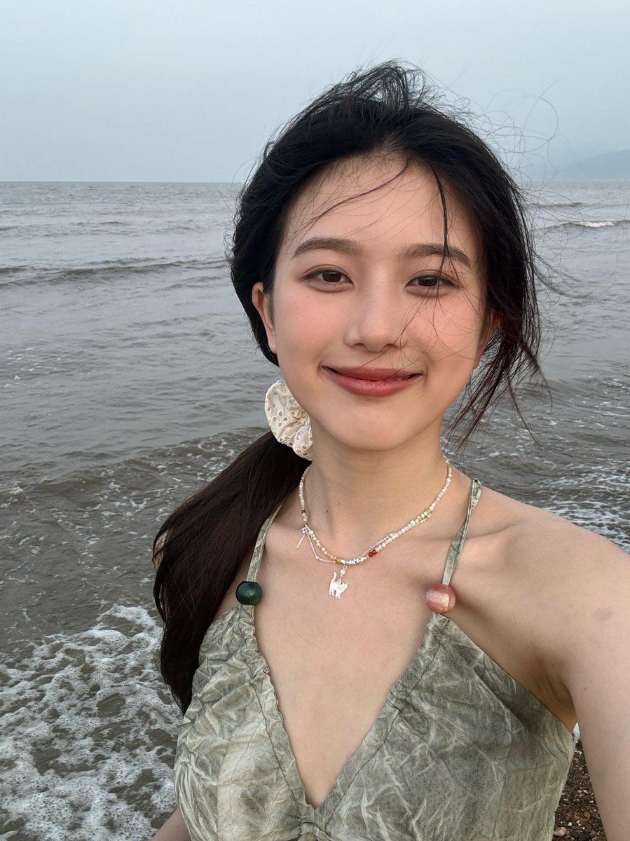 海边真的很解压～ https://t.co/GyyW9LfQ8W