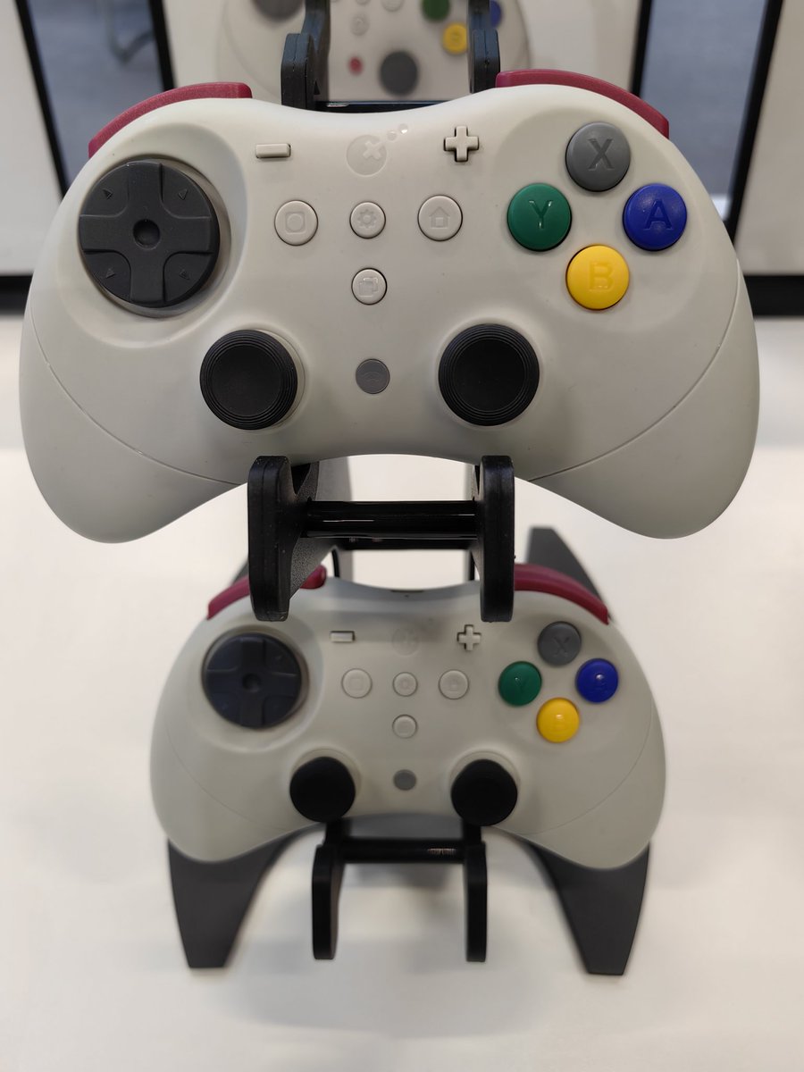 GuliKitDesign's tweet photo. First day #gamescom2024 starts. Come to our booth #10.1 B062 to check out new products and technologies we have for you.Happy gaming! #GuliKit https://t.co/v4UXForiw5