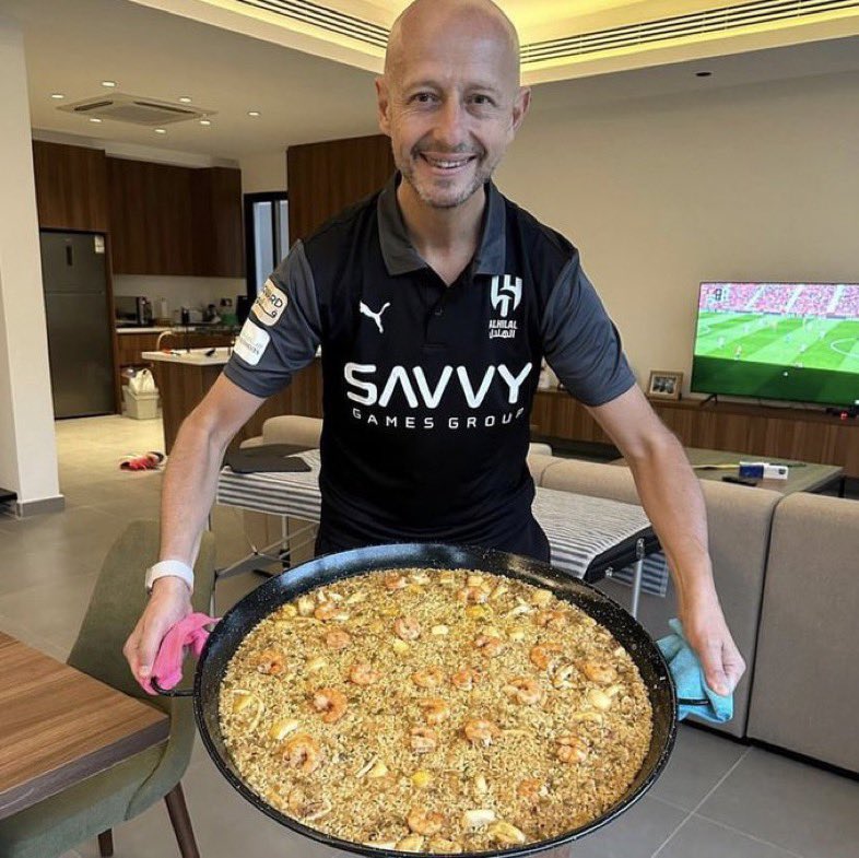 Al_Failasouf's tweet photo. 🎙️اسكت يا لساني

كيف تطبخ النصر على نار هادئه ⁉️

المدير التنفيذي بالنصر سلموه الصلاحيات
والمدير التنفيذي بالهلال سلموه المطبخ ‼️
 #اعيدو_النصر_لرجاله https://t.co/CbPdkiKzBj