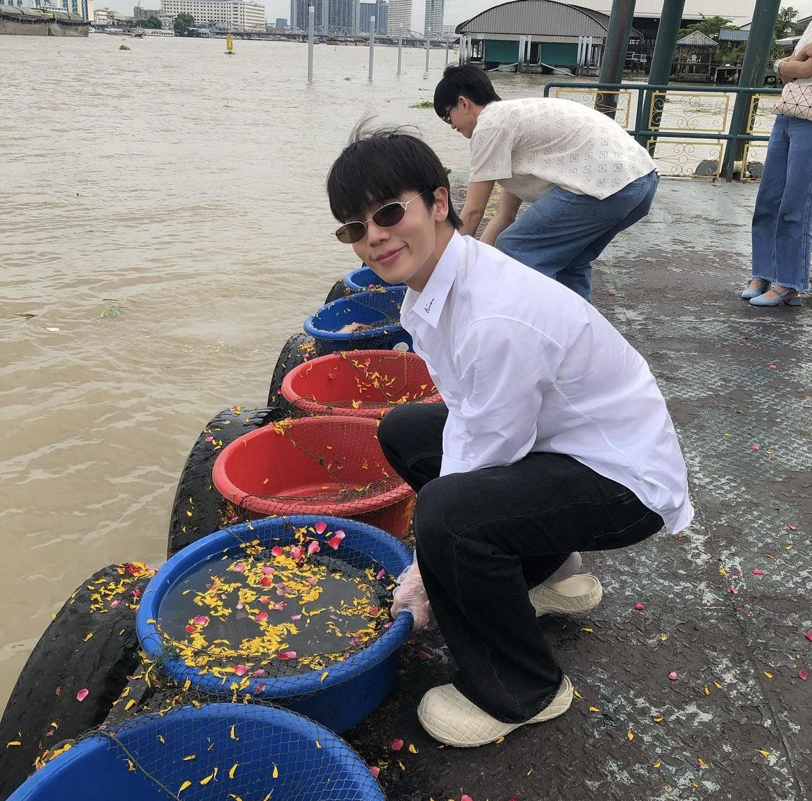 216_ct's tweet photo. Ketawa lu berdua dipotoin emak 🤣🥺 #JimmySea #jimmyyjp #Jimmy30thBDProject #sea_tawinan https://t.co/tWUTqHjWvk