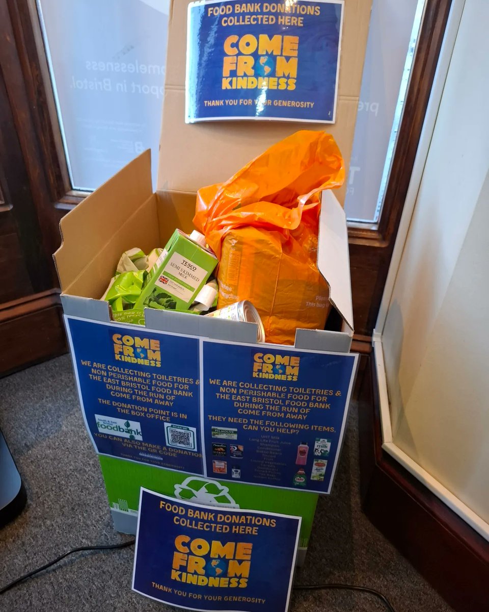 Opening night at <a href="/BristolHipp/">The Bristol Hippodrome</a> for <a href="/ComeFromAwayUK/">Come From Away UK</a> 

Thank you so much to everyone who bought donations along!
The donation box was overflowing! It will be in the box office again tonight!!

#ComeFromAway #Foodbank #Bristol