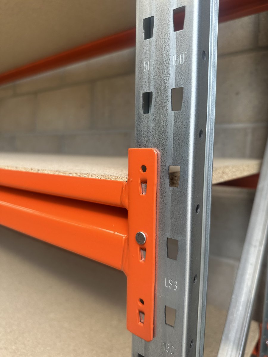 DexionAnglia's tweet photo. A closer look at the Dexion Longspan 3. 

Now with Orange beams and in a range of sizes. Perfect for bulky awkward items. https://t.co/RHcb6nNDS8