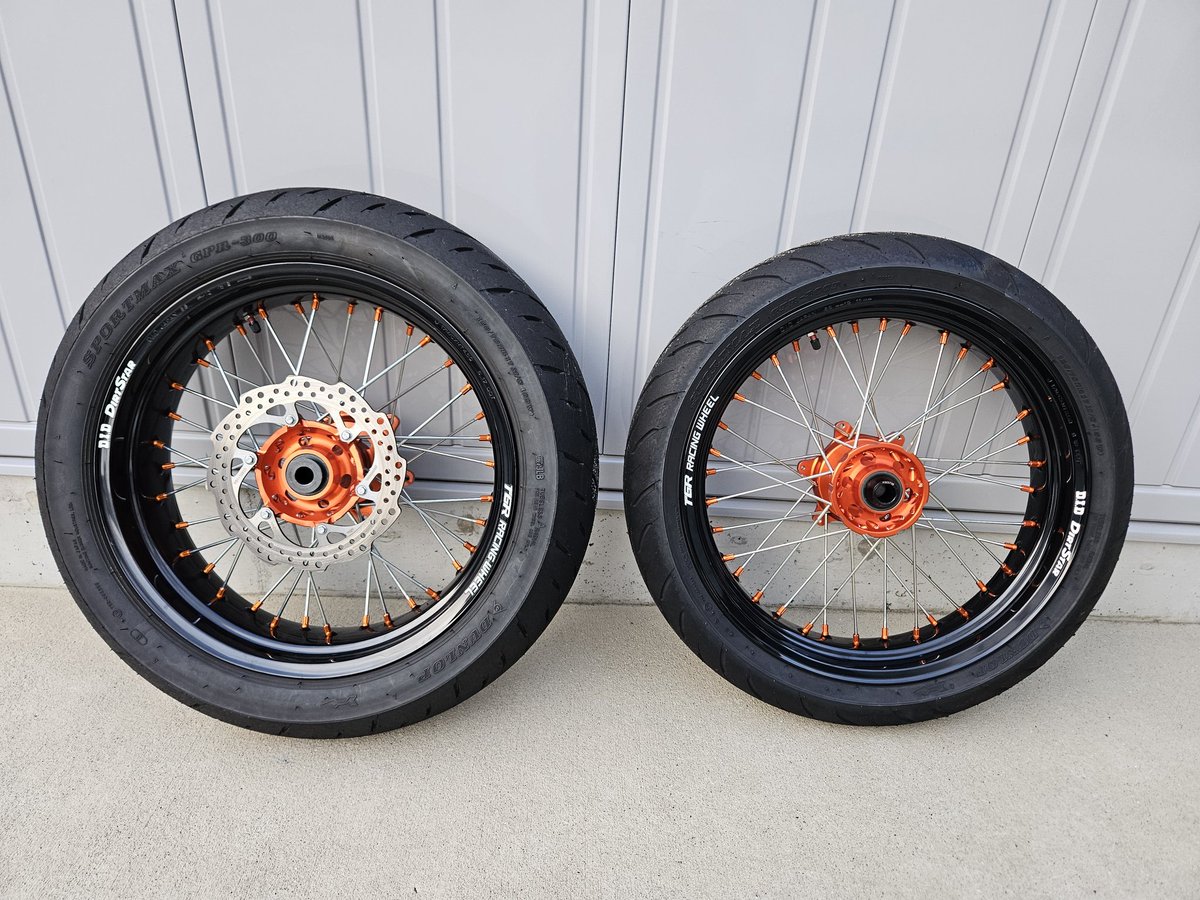 やまゆう tweet media