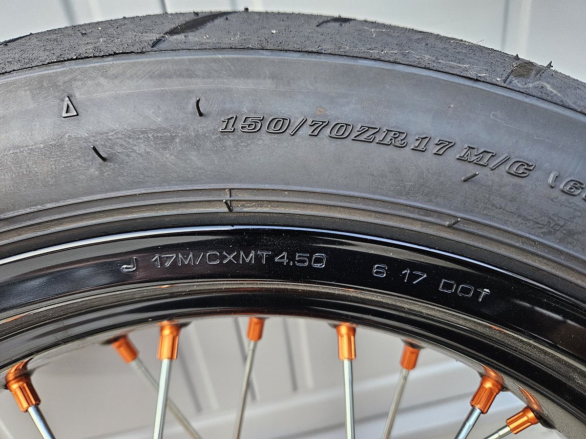 やまゆう tweet media