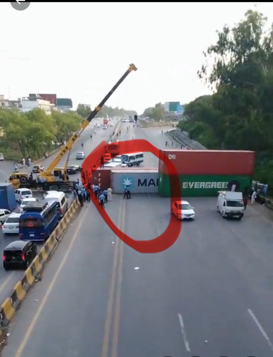 Dear <a href="/Maersk/">Maersk</a>, did you know the Pakistani government is using your shipping containers to block Islamabad's entry points ahead of a major opposition procession? Still excited about investing in Pakistan's shipping industry? Do you support such fascism? I hope not!!!