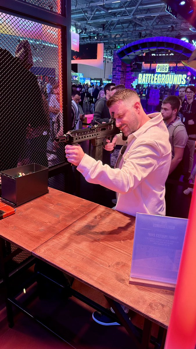 IceCreamUploads's tweet photo. Quick reminder…

@Graham_Day is at @gamescom, so there’s no #ChasingCratesWithMates stream tonight.

But, even without the stream, the @PUBG grind never stops… IRL WINNER WINNER CHICKEN DINNER.

#gamescom #gamescom2024 https://t.co/FziFqMdJen