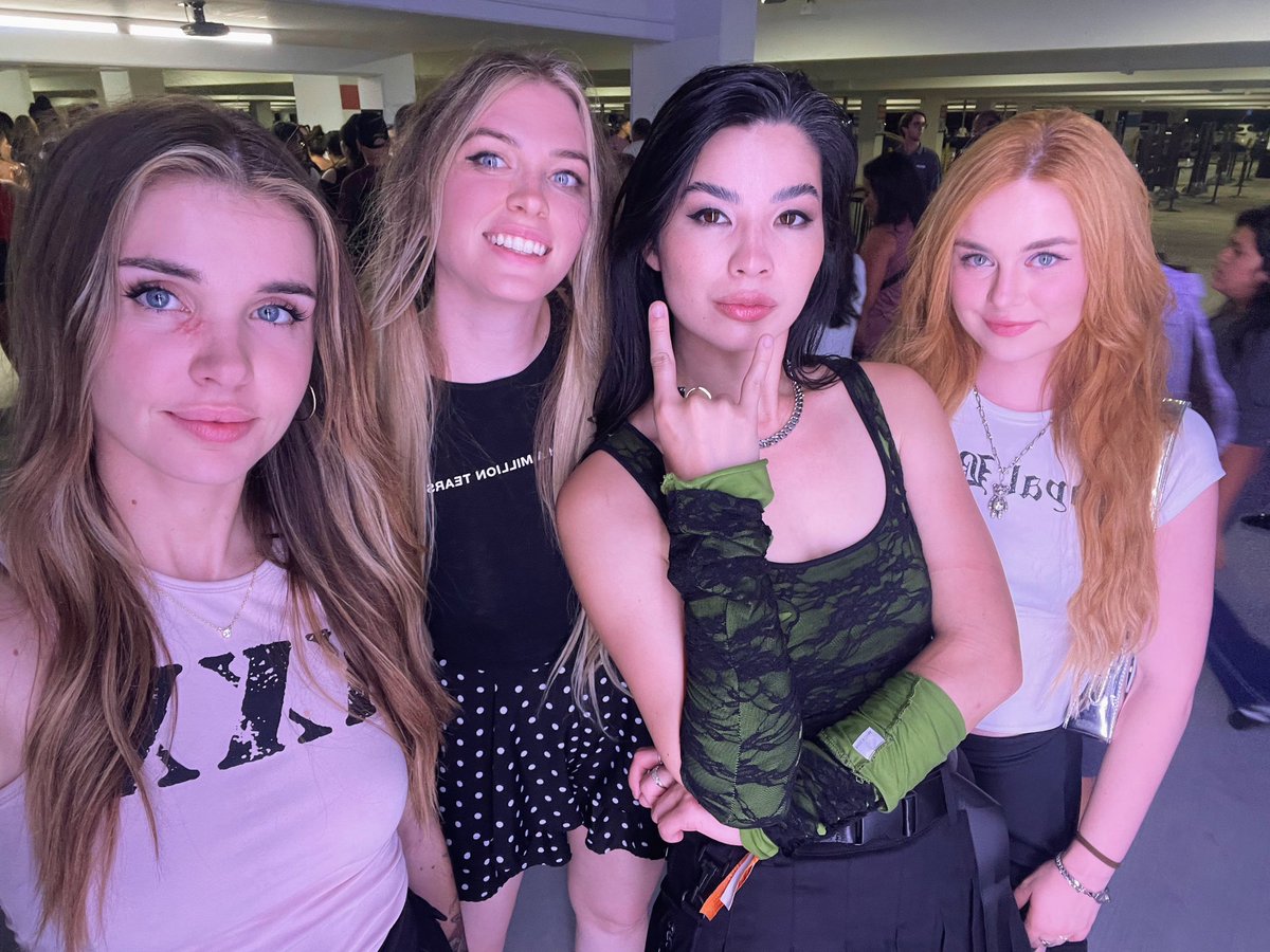 Samwitch tweet media