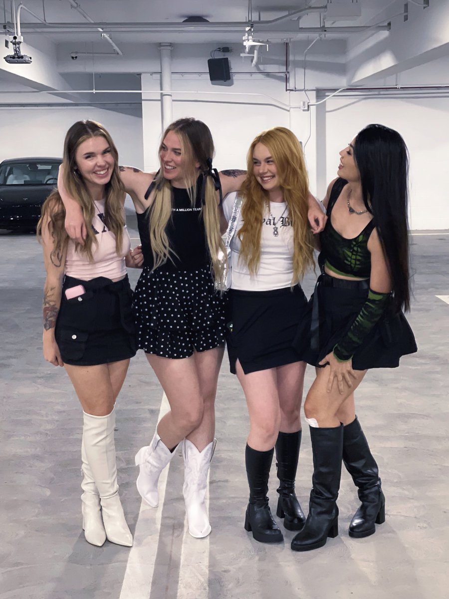 Samwitch tweet media