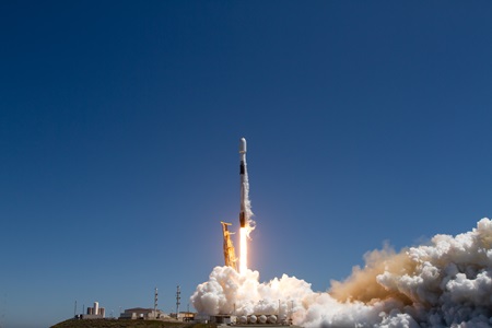 SatelliteProME's tweet image. Türkiye's Plan-S launches four Connecta IoT satellites aboard Falcon 9 satelliteprome.com/news/turkiyes-…
@WeArePlanS @SpaceX  #PlanS #Connecta #IoT #Satellite