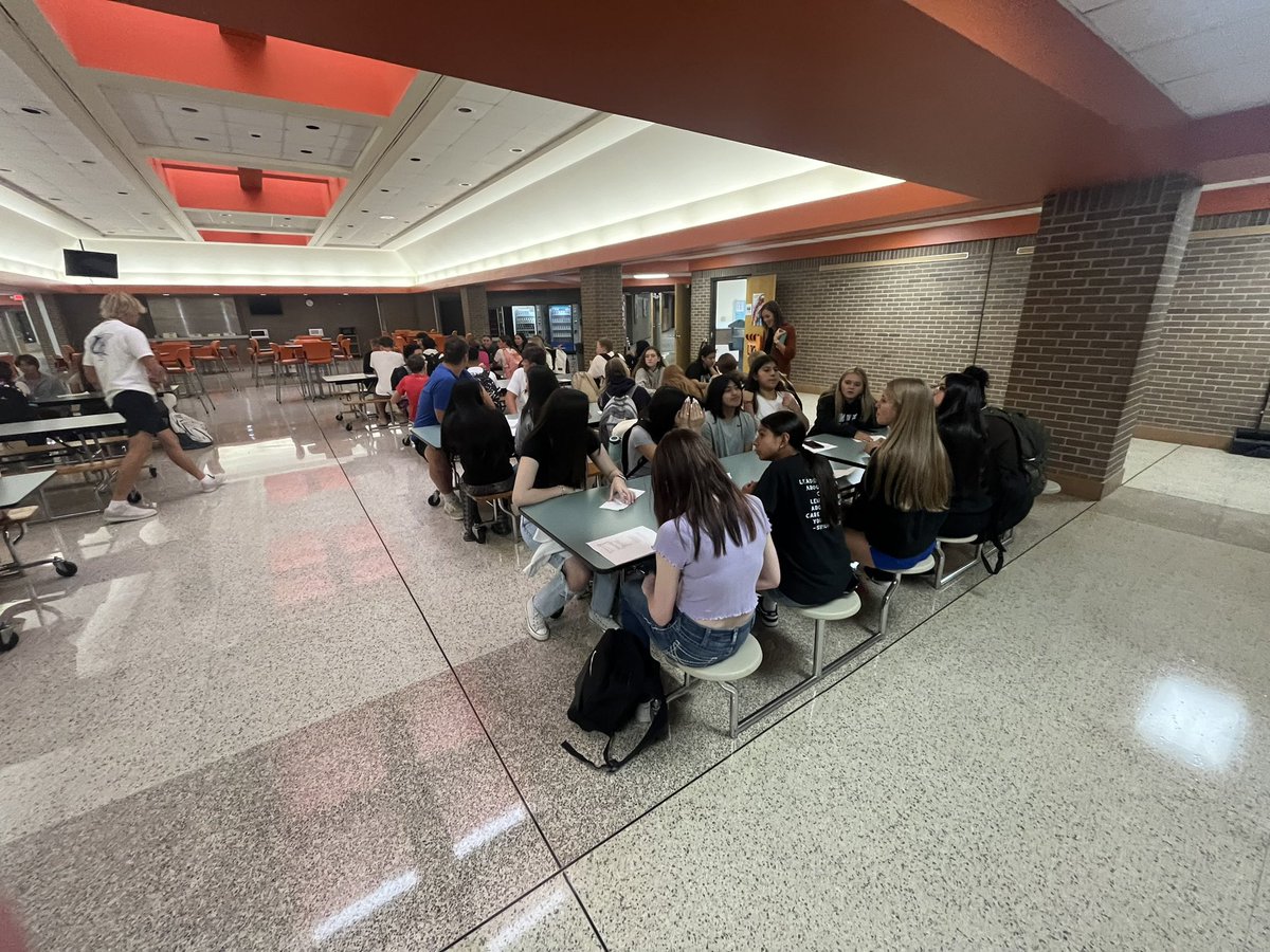 Holcomb High School All In tweet media