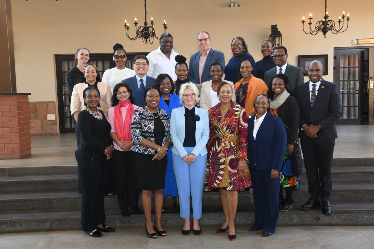 WHOAFRO's tweet photo. Today, @UNAIDS, @UNFPA, @UNICEF, and @WHOAFRO are meeting with Sweden and other partners to discuss strategies for accelerating collective regional actions to advance sexual and reproductive health and rights in East and Southern Africa.

#PartnershipsForGoals
#SRHR
#2gether4SRHR https://t.co/25OahXjLLm