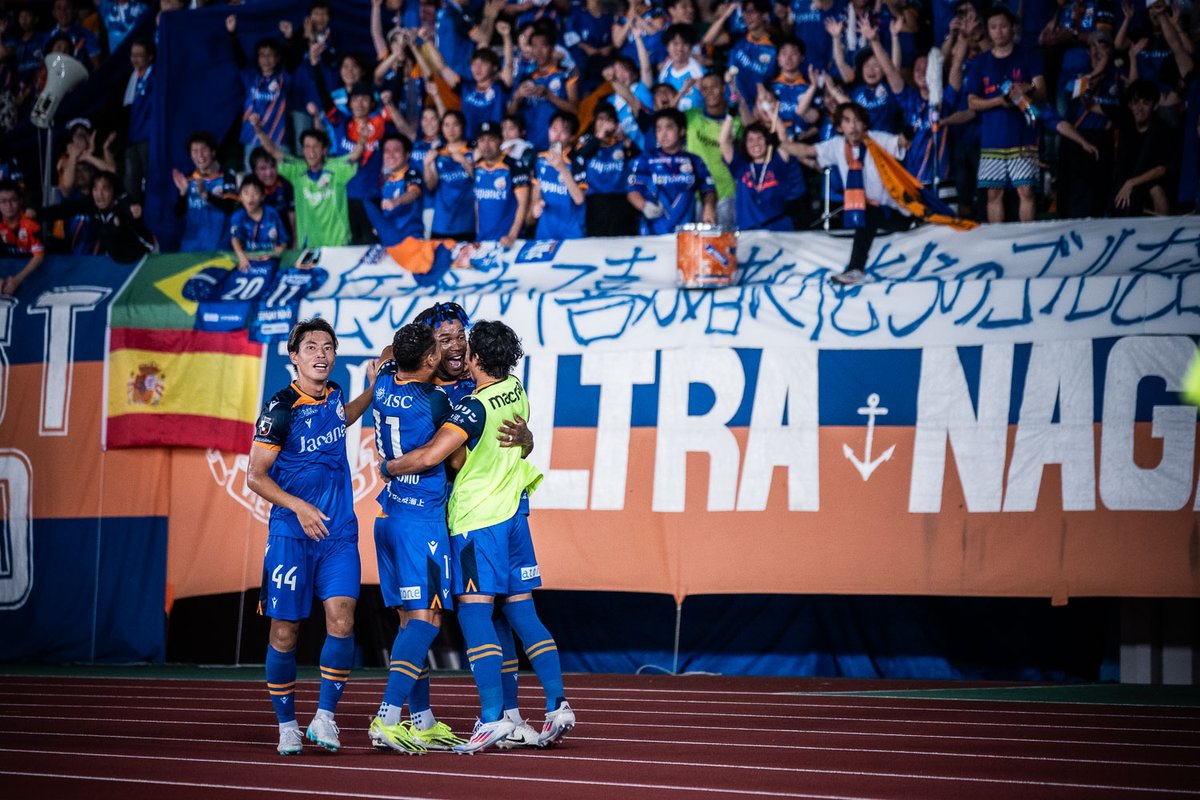 最終お値下げ！25ヴァンサンカン掲載　ロイヤルチエ　レースファーボレロ 🔷🔶 天皇杯ラウンド16敗退。 前半から劣勢の状況が続く苦しい展開の