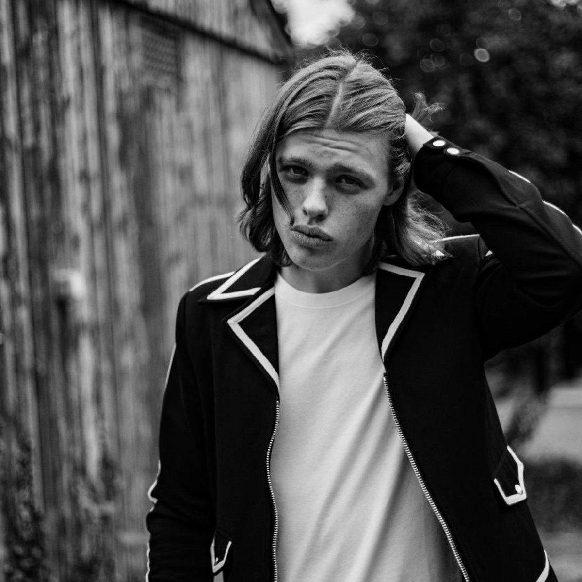 Toby Lee (@tobyleeguitar) on Twitter photo My new single Fever will be out on all streaming services on Friday. 
Pre-save now: lnk.to/TobyLee-Fever My new single Fever will be out on all streaming services on Friday. 
Pre-save now: lnk.to/TobyLee-Fever