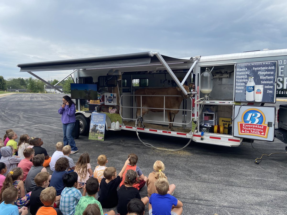 MorrisGTE's tweet photo. Dairy presentation https://t.co/1Lh80OhYc7