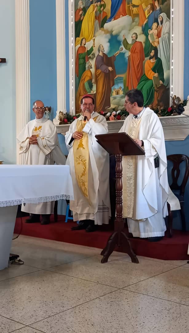 EN FOTOS // Visita de Mons. Polito Rodríguez Méndez a la Parroquia María Auxiliadora este #20deAgosto
