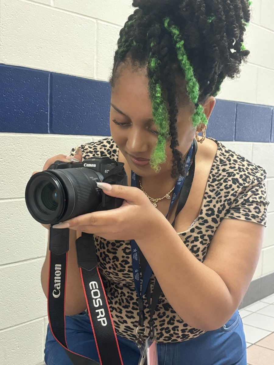 CyRidge Media (@cyridgemedia) on Twitter photo Kamaree Clegg, <a href="/CypressRidgeHS/">Cypress Ridge HS</a> AVP Practicum student refreshing her camera skills for the new school year! Stay tuned for some amazing content 📷🤩 #RamPride @CoachVCFISD Kamaree Clegg, <a href="/CypressRidgeHS/">Cypress Ridge HS</a> AVP Practicum student refreshing her camera skills for the new school year! Stay tuned for some amazing content 📷🤩 #RamPride @CoachVCFISD