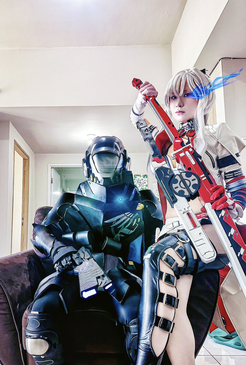 Just pulled myself an Alpha CW while my CW was already an SSS+, didn’t expect it will popped up out of my screen tho 👁️👄👁️❗️

Cr <a href="/_cyberry_/">*Cyberry*</a> as an Alpha CW

#战双帕弥什
#パニグレアート
#punishinggrayraven