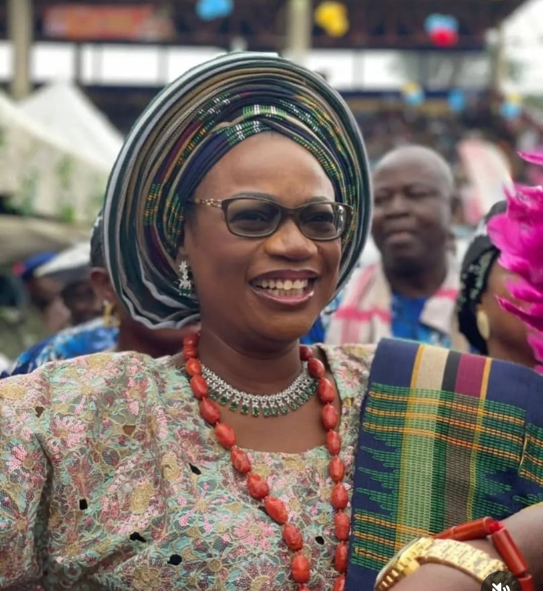 YorubaNationCH's tweet photo. Ùdí'rókò Festival 2024.
The festival marks the beginning of the year in Ado Ekiti and also a day of general thanksgiving to Àbarìṣà (Elédùmarè) for his preservation and provisions in the past years. Happy Ùdì'rókò day to all sons and daughters of Adó-Èkìtì. https://t.co/fgOsJ0VK3r
