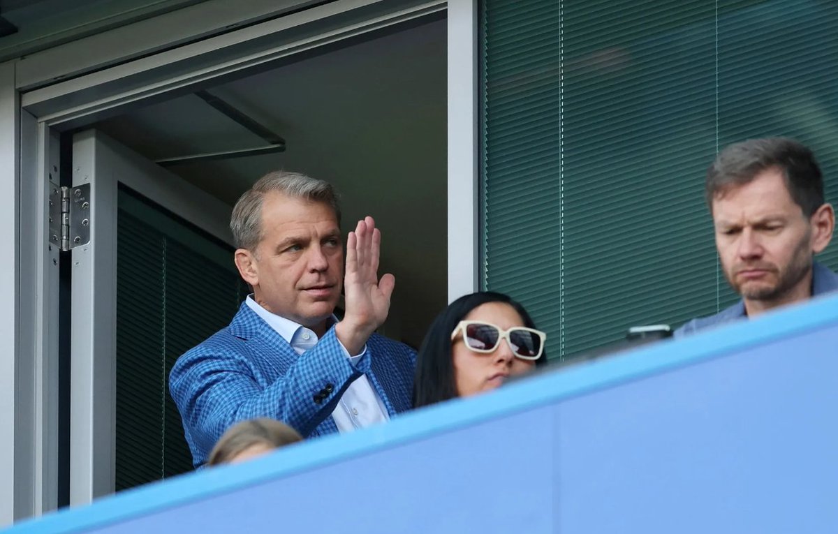 NEW: US investors are losing their appetite for buying British football clubs, sources tell Bloomberg

A big part of that? Billionaire Todd Boehly's struggles at Chelsea 

More: trib.al/rkCCKss