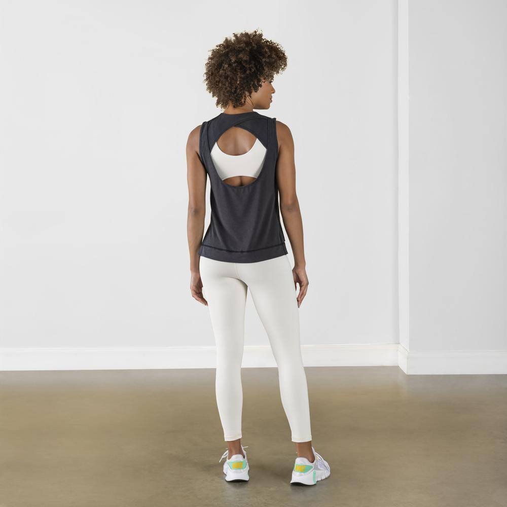PENCILONE1's tweet photo. Check out amazing athletic #outfits! 🌟We recently captured a series of professional product images for our client, showcasing the perfect blend of comfort and style in activewear sets. We’re dedicated to helping brand highlight their products.
More Photo:https://t.co/Lk4mekitL5 https://t.co/gPXekp9hi8