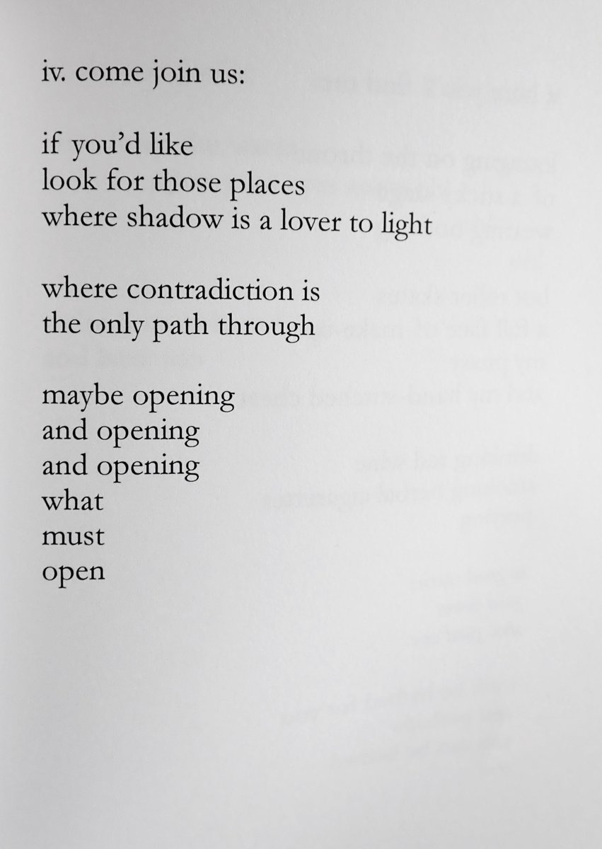 frede_kenter's tweet image. For #day20 @SealeyChallenge #sealeyChallenge a vibrant touching beautifully created #microchap from @the_ethelzine Textured hand-sewn. Gorgeous writing from #trans #poet, #herbalist #theatreworker hal sansone. Shows how much you can do with minimalist aesthetic #bookwork 💐