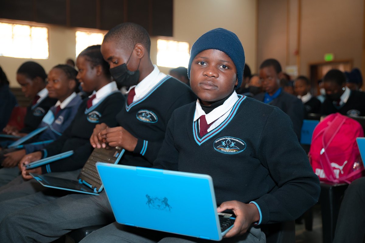 “The learning passport will help bridge digital divide, ensuring equal learning opportunities for all children, irrespective of their socioeconomic background.,”<a href="/joan_matji/">Joan Matji</a> at the launch of #learningpassport this morning.
#reimagineducation.