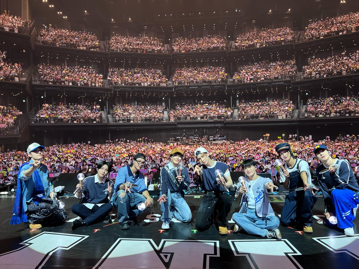 ATEEZofficialjp's tweet photo. [📷] 「ATEEZ 2024 FANMEETING <ATINY'S VOYAGE : FROM A TO Z> IN JAPAN」TOKYO DAY1が終了！

待ちに待ったATEEZの日本初のファンミーティング✨
自然体で楽しく遊ぶATEEZはどうでしたか？👀💕
明日もここで皆さんを待ってます☘️

#ATEEZ #에이티즈 #エイティーズ #ATINY #에이티니
#ATINYS_VOYAGE #FROMATOZ