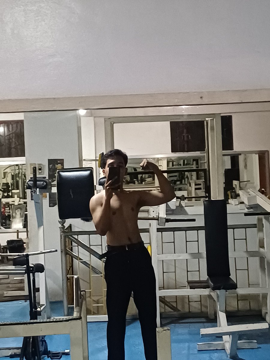 Rhdtwt's tweet photo. I getting to like what I am becoming. https://t.co/DHTRQmdRvb