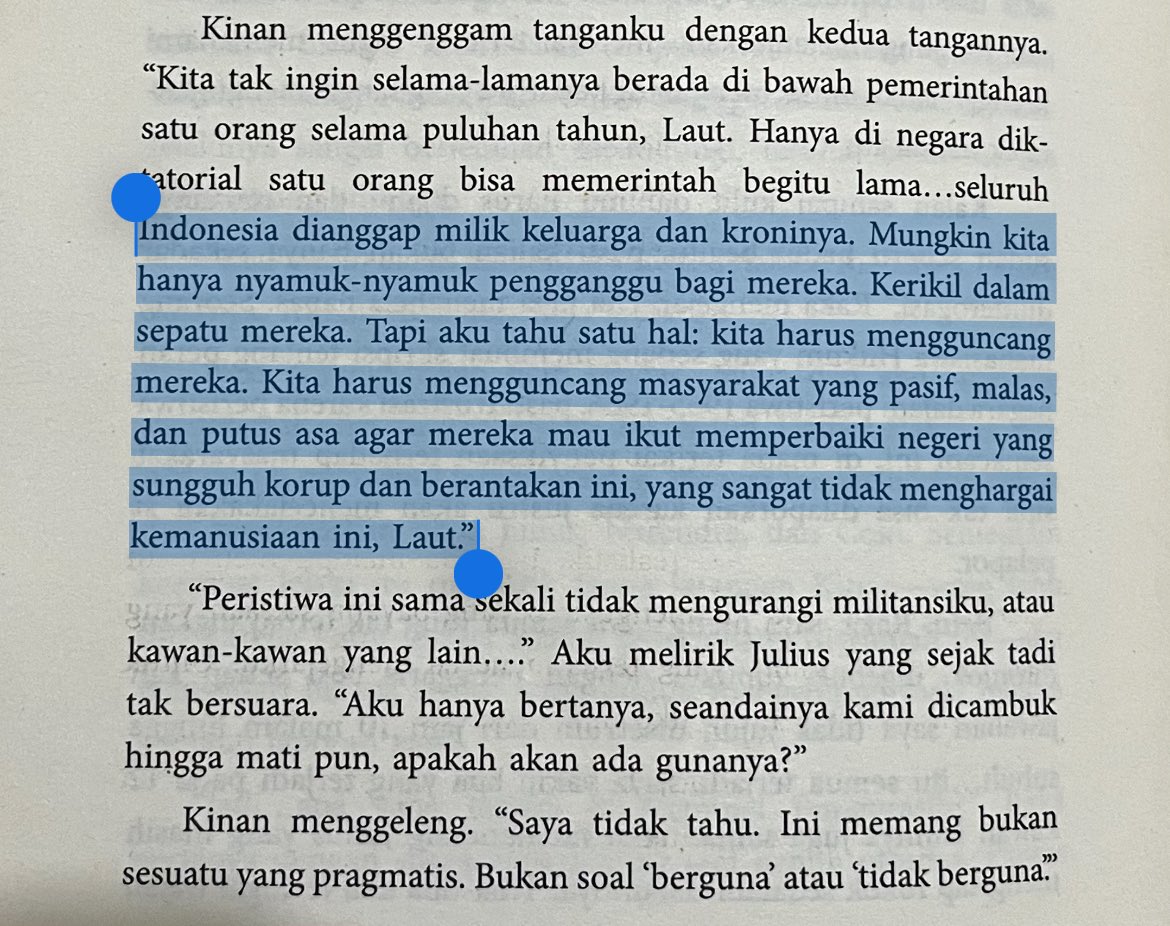 literarybase's tweet image. /LT Well said, Kinan.

Ayo semua baca Laut Bercerita ✊