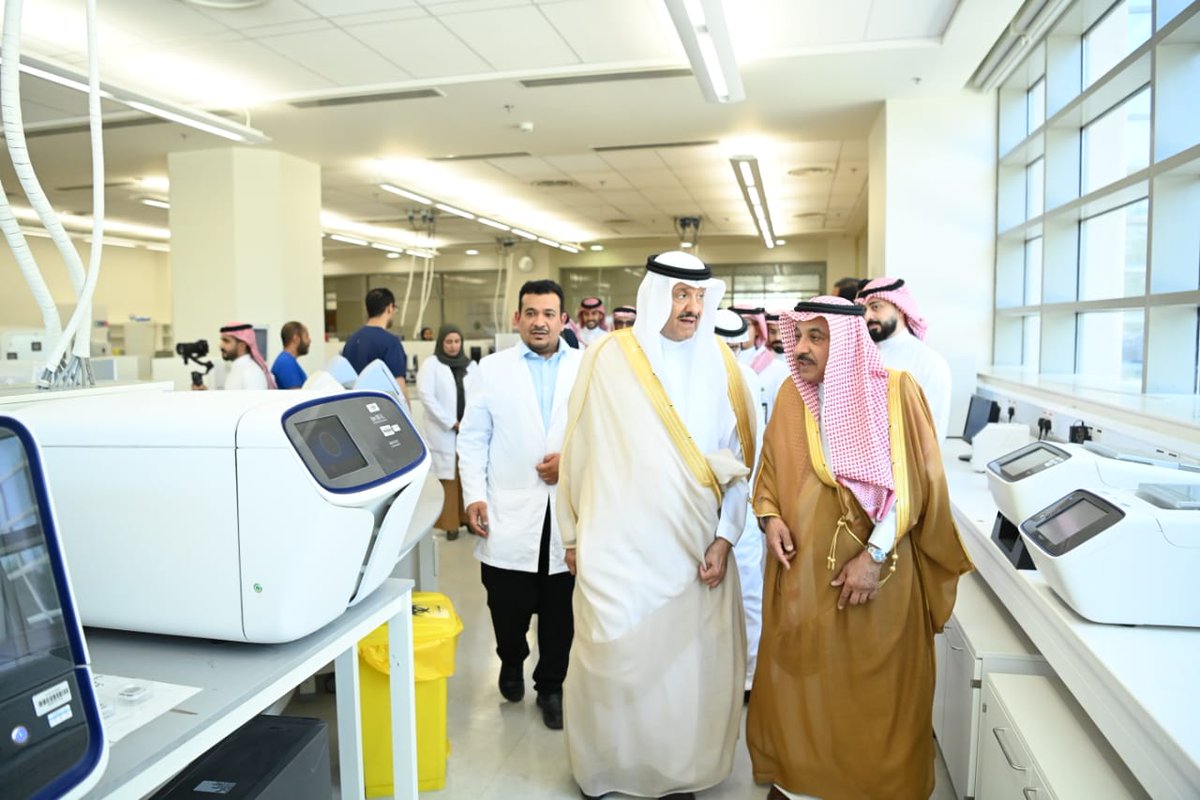kscdr's tweet photo. يحدث الآن| صاحب السمو الملكي الأمير سلطان بن سلمان يدشن أولى مراكز التميز التابعة لمركز الملك سلمان لأبحاث الإعاقة #أبحاث الإعاقة، بمركز الملك عبدالله العالمي للأبحاث الطبية #كيمارك، للمجال الصحي للوقاية من الأمراض وأنماط الحياة المسببة للإعاقة وسبل تجنب الاصابة بها (وراثية، خلقية أو مكتسبة).
#علم_ينفع_الناس
#مراكز_التميز
#كيمارك