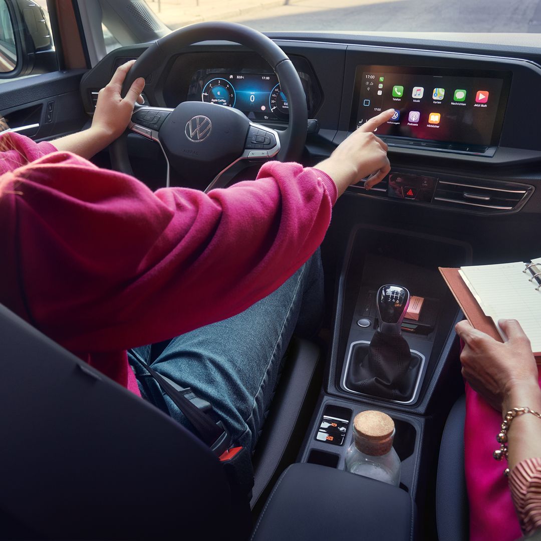 🚐 Discover our most connected and comfortable Caddy yet! 

Visit our website: buff.ly/4diBUKc

#VolkswagenCaddy #Innovation #Comfort #Versatility #DigitalCockpit