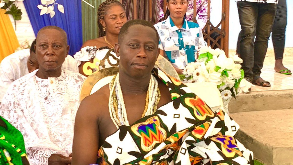 EntGh_'s tweet image. UK-based Ghanaian uses Facebook to trace his bloodline after 20 years entgh.com/uk-based-ghana… via @entgh_