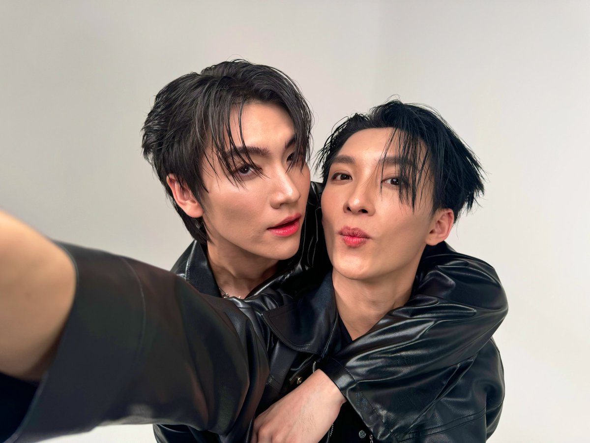 มาแล้วค้าบ ความตื่นเต้น พน จะออกกองแล้ว <a href="/Noeul_lee6/">Noeul</a> พร้อมมั้ยน้องพู่ พี่เซอเป็นกำลังใจให้ทุกๆคนและทีมงานนะค้าบบ ✌🏻❤️

#Bosschaikamon #ShawtyBoss #BoNoh 
#TheBoyNextWorld